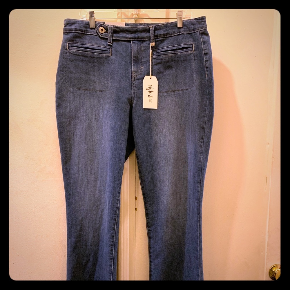 Boot Leg Jeans- Curvy Fit